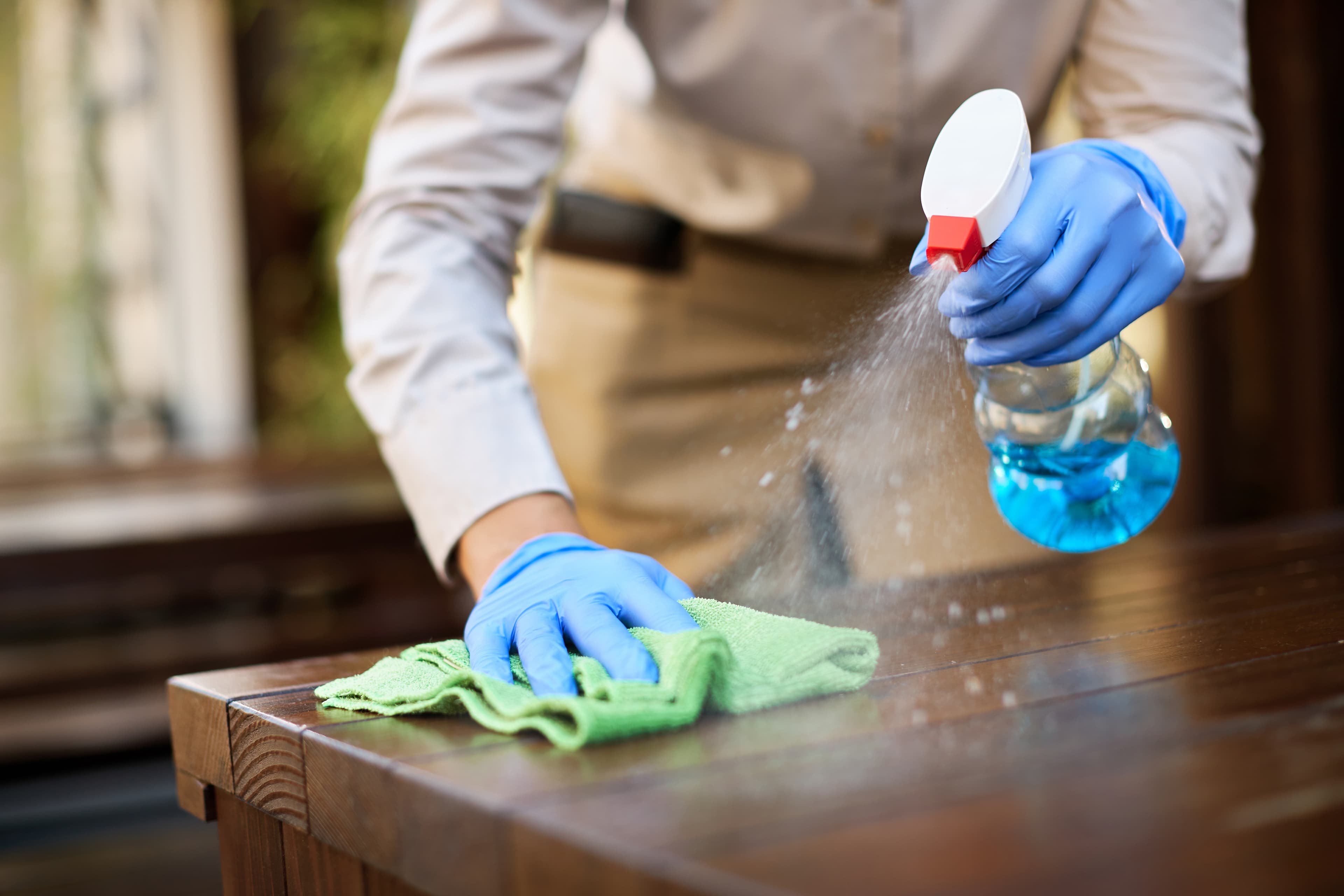 FuserrCleaning professional cleaner at work